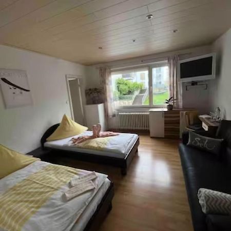 Zimmer In Koeln Eksteriør bilde
